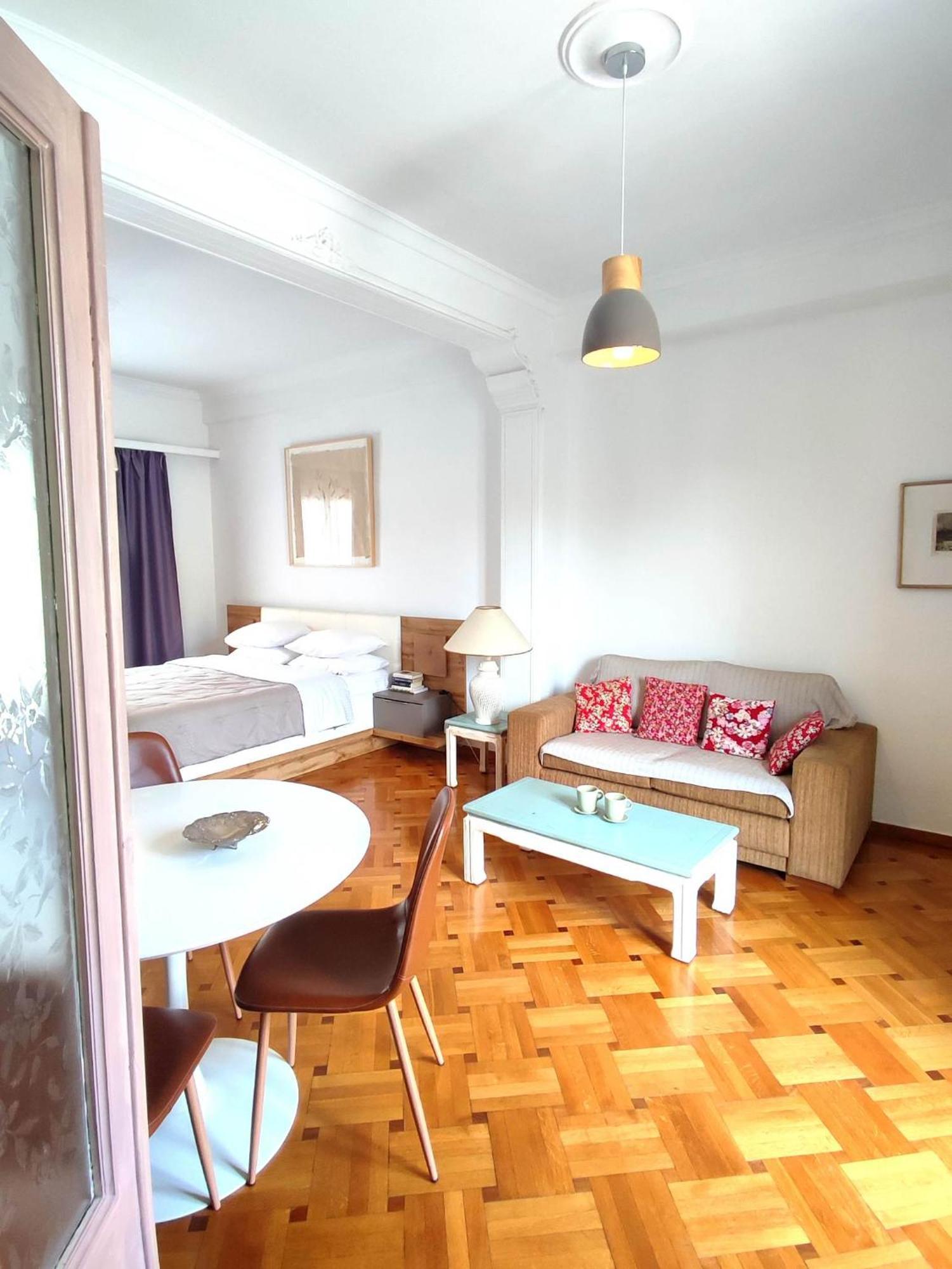 Ulysses Apartments Acropolis Atény Pokoj fotografie